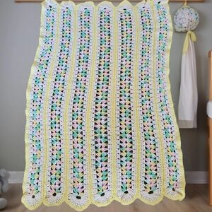 Vintage 1988 Crochet Baby Blanket 50 X 33 Unisex Colors Scalloped Edges Wrap